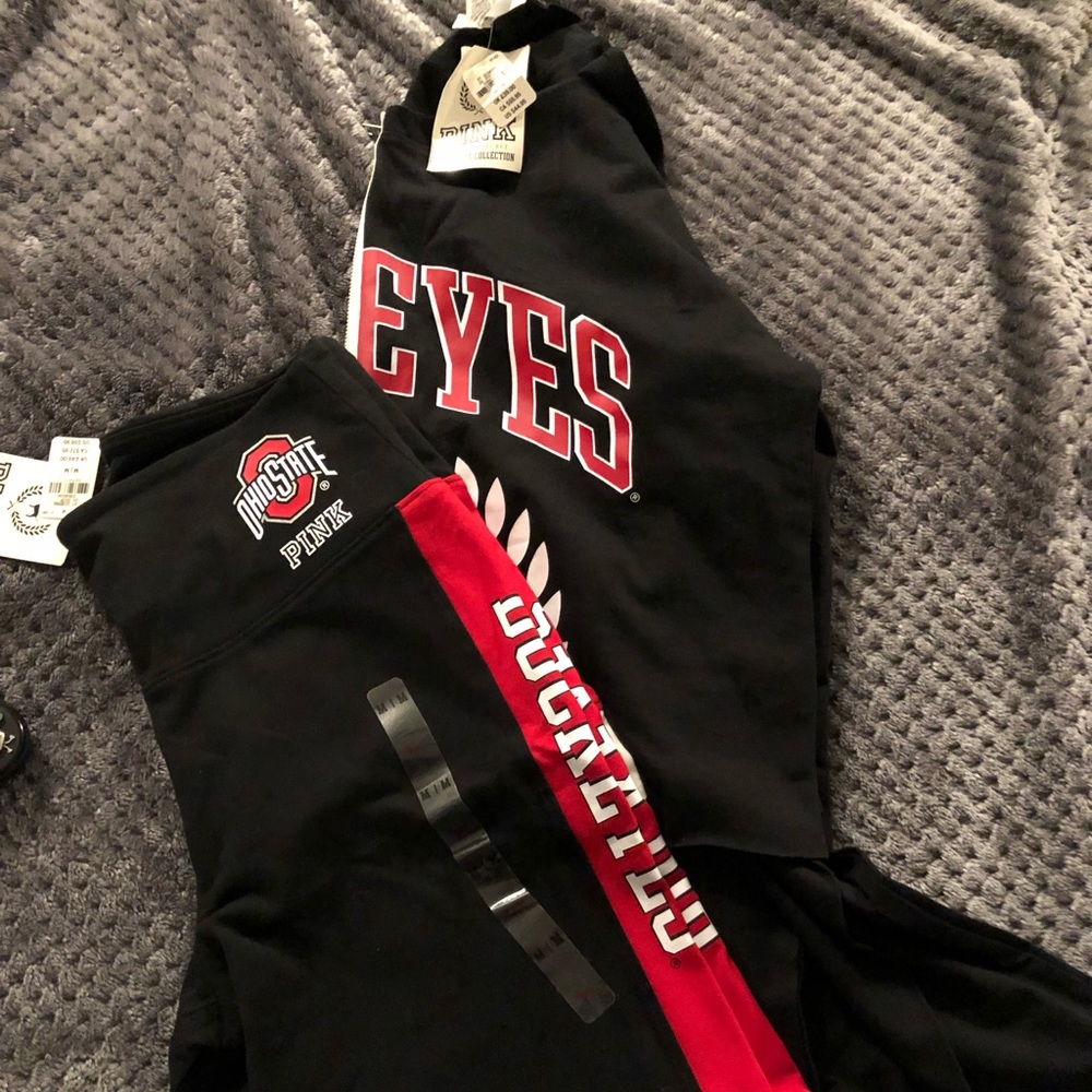 NWT.  VS Pink Ohio State outfit